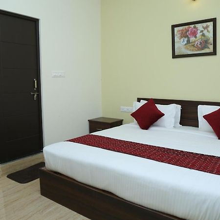 Hotel Bangalore Airport Inn, Near Kempegowda Airport, Airport Pickup & Drop Available 24X7 Devanahalli Exteriér fotografie