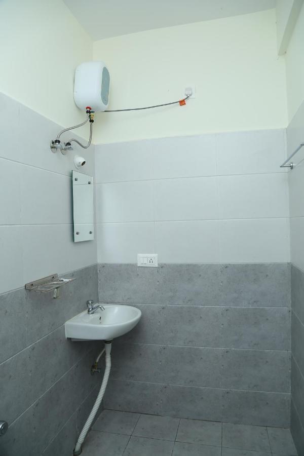 Hotel Bangalore Airport Inn, Near Kempegowda Airport, Airport Pickup & Drop Available 24X7 Devanahalli Exteriér fotografie